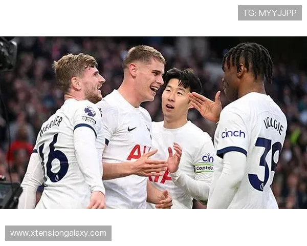 热刺新星戴维斯续约,状态回暖,期待英超赛季再创辉煌