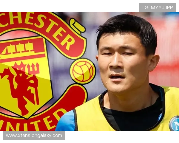 金玟哉助那不勒斯夺得意甲冠军，防守表现稳健