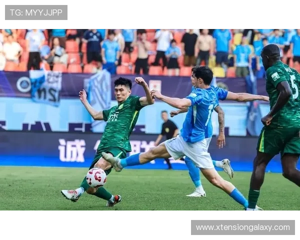 国安新帅战术突变引发队内震荡：昔日“铁血防线”为何成为球队争冠路上的最大隐患？